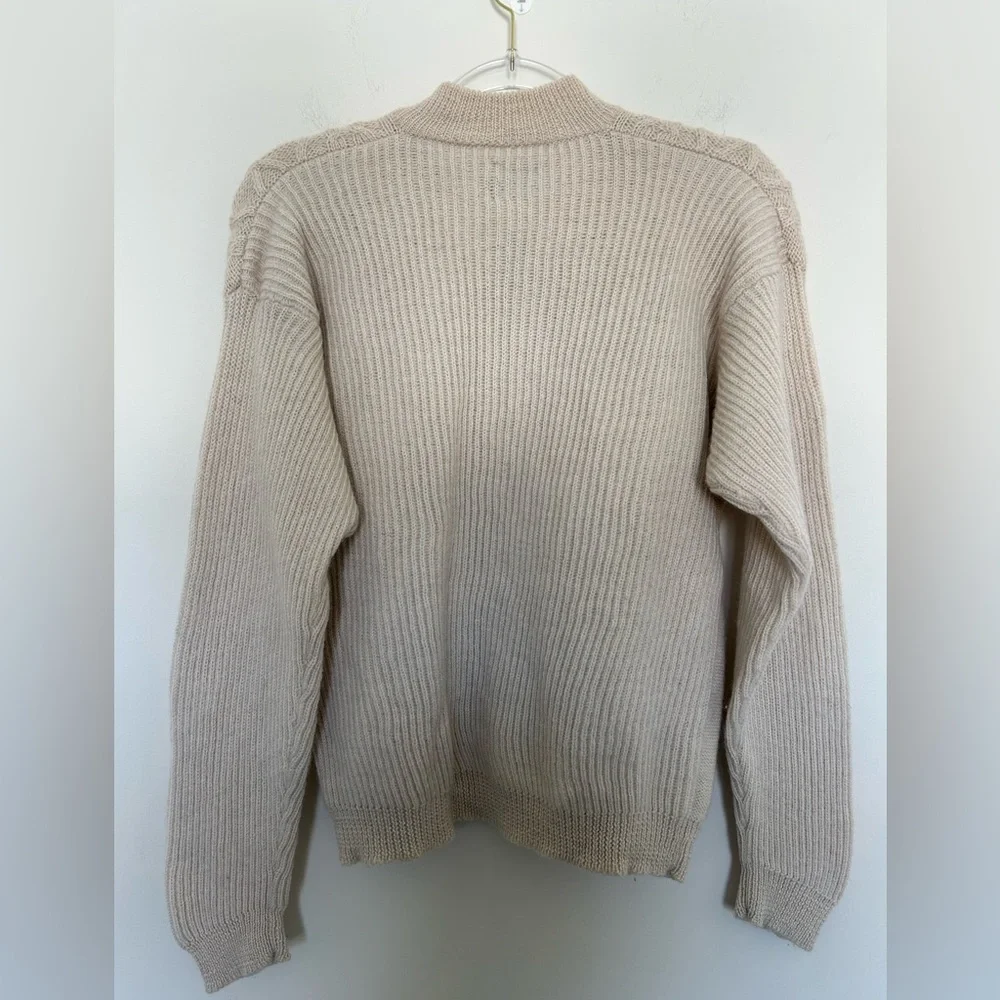 G.H.Bass 100% Wool Cream Fisherman Sweater Full Zip Size Medium - Picture 4 of 4